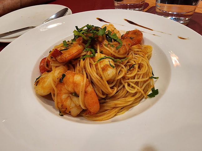 Maggiano - Hospitality and gastronomy