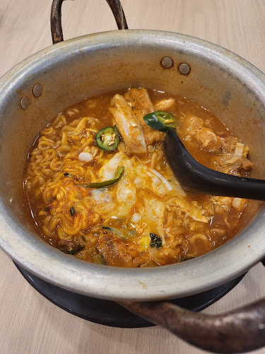 Bonchon PLQ - Hospitality and gastronomy