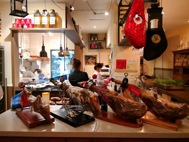 619 Bukit Timah Rd, Singapore 269720