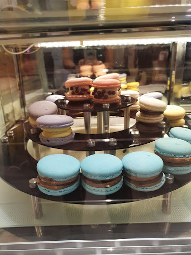 Comentarii opinii despre Cafe BomBom