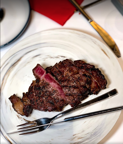 Opinii despre Cavemen Social în Singapore - Hospitality and gastronomy