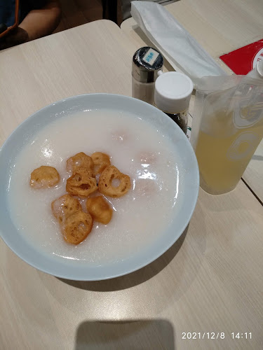 681 Punggol Dr., #02-36 Oasis Terraces, Singapore 820681