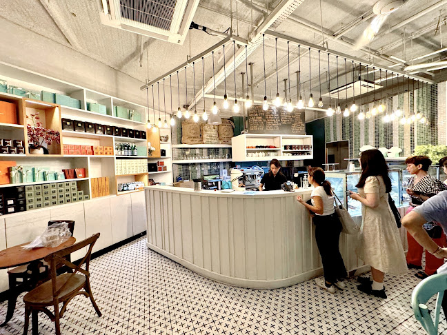 Comentarii opinii despre Laurent's Café & Chocolate Bar