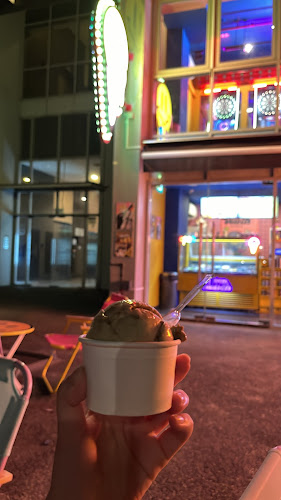 Opinii despre Scoop and Sketch în Singapore - Hospitality and gastronomy