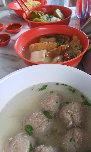 Gar Lok Eating House - Hospitality and gastronomy