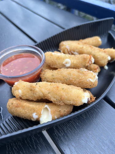 High Tide Bistro and Bar - Singapore