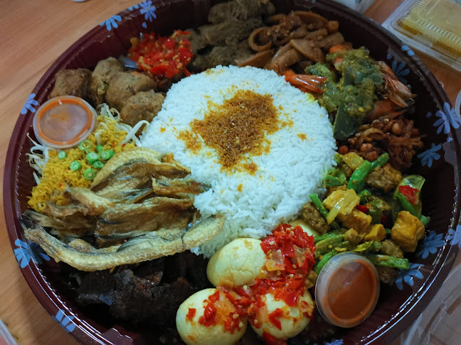 Coba Coba (Nasi Ambeng) - Hospitality and gastronomy