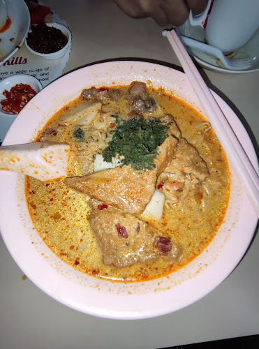 Yuhua Village Market and Food Centre - Singapore