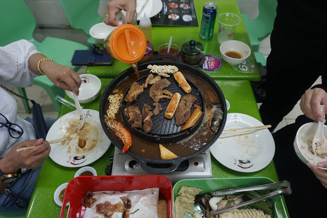 Comentarii opinii despre Nat's BBQ & Steamboat Cuisine