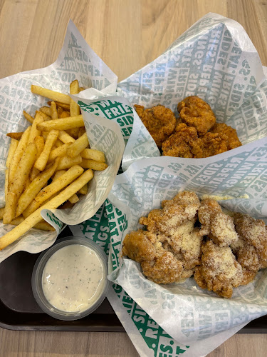 604 Sembawang Rd, #02-27/28 Sembawang Shopping Centre, Singapore 758459