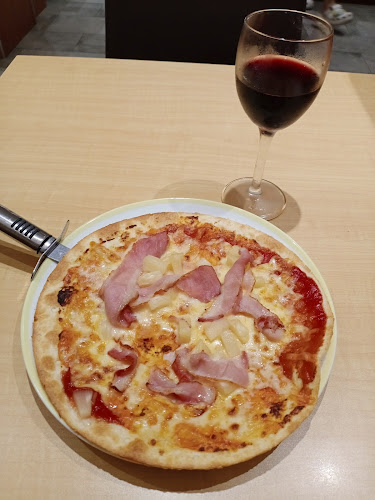 51 Ang Mo Kio Ave 3, #01-01 51@AMK, Singapore 569922