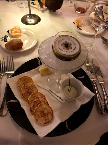 Comentarii opinii despre Delta Café