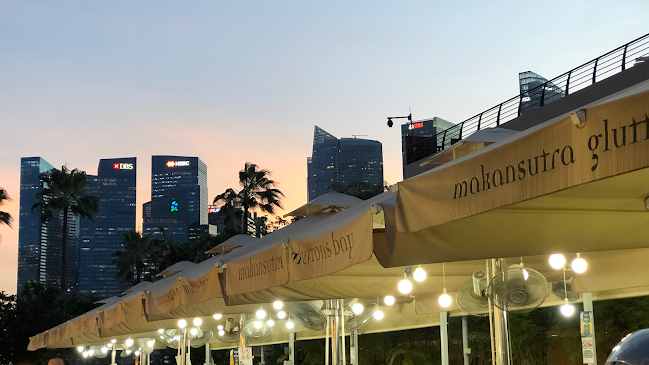 Makansutra Gluttons Bay