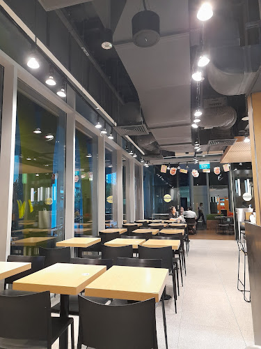 Opinii despre McDonald's Punggol Oasis în Singapore - Hospitality and gastronomy