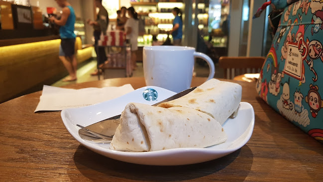 Comentarii opinii despre Starbucks Oasis Terraces