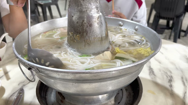 Kim Poh FishHead Steamboat