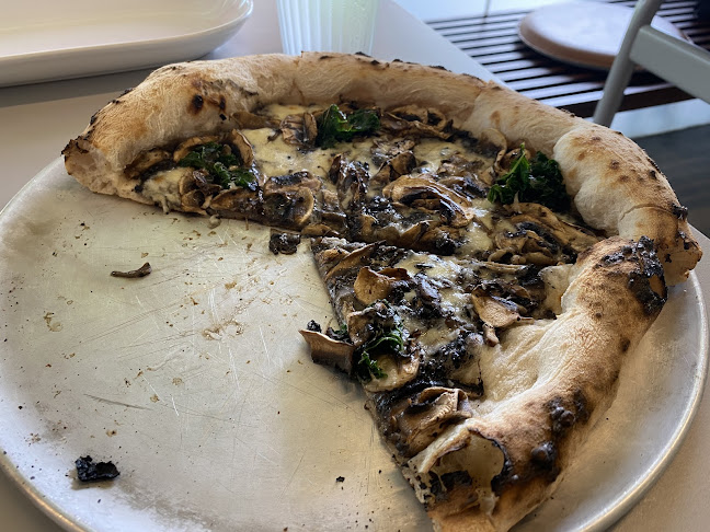 Comentarii opinii despre Gusta Sourdough Pizza Co.