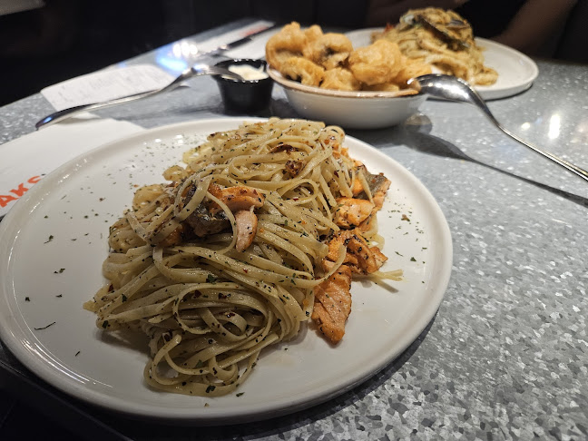 Comentarii opinii despre iSTEAKS @ Tampines 1