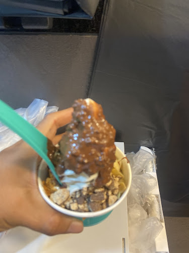 Opinii despre Yolé - Tampines Mall în Singapore - Hospitality and gastronomy