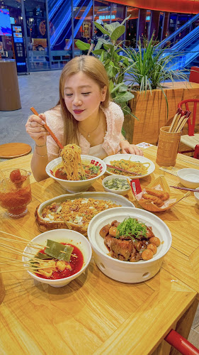 83 Punggol Central, B2-04 Waterway Point East Wing, Singapore 828761