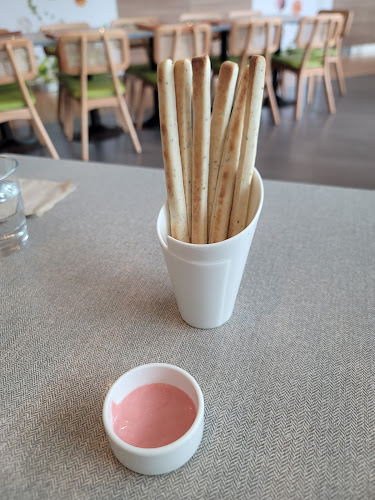 Opinii despre elemen 元素 în Singapore - Hospitality and gastronomy