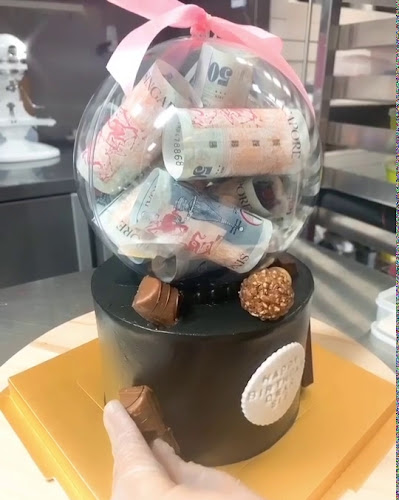 Opinii despre LE PETIT EMPIRE Designer Cakes (by RALOVS Group) în Singapore - Hospitality and gastronomy