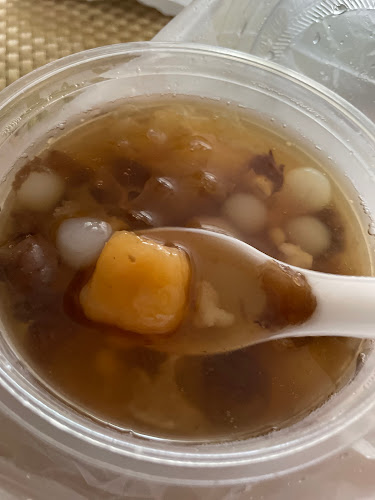 Comentarii opinii despre Seven Desserts