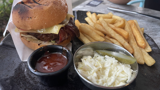 Brewerkz East Coast Park - Hospitality and gastronomy