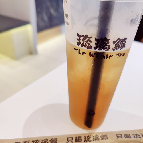 The Whale Tea SG - Jurong Point - Hospitality and gastronomy