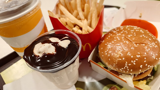 McDonald's Bedok Mall - Hospitality and gastronomy