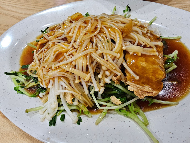 Comentarii opinii despre SHU Vegetarian