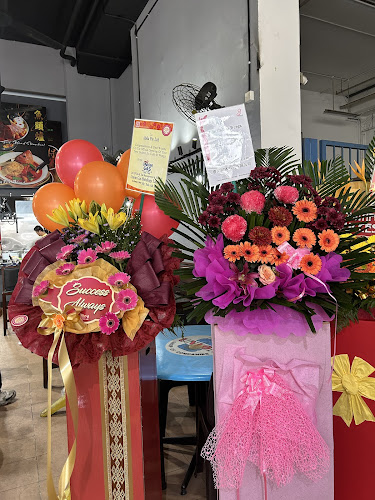 Comentarii opinii despre I Jin Cafe @ Wcega Plaza