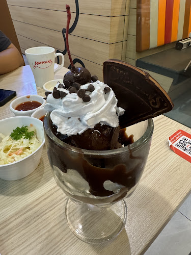 Swensen's @ Causeway Point - Singapore