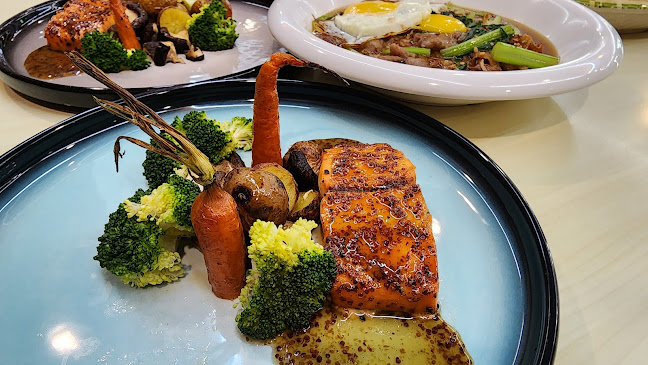 Comentarii opinii despre Poolside Café