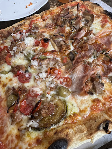 Fernando's Pizza @ Margaret Drive | Singapore