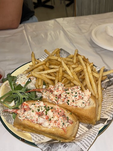 Opinii despre Dancing Crab (Northshore Plaza II) în Singapore - Hospitality and gastronomy