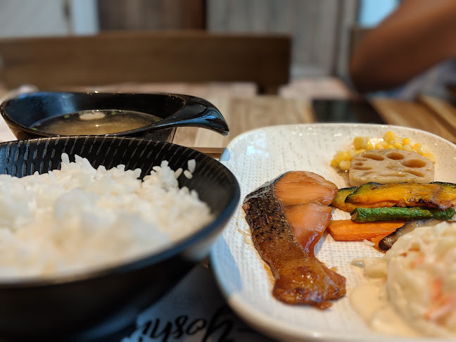 Comentarii opinii despre Yoshinoya - Loyang Point