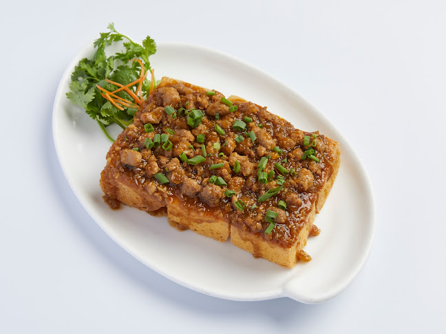 62B Jln Eunos, Singapore 419510