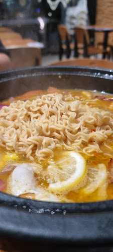 Chef Wai's Noodle Bar - Hospitality and gastronomy