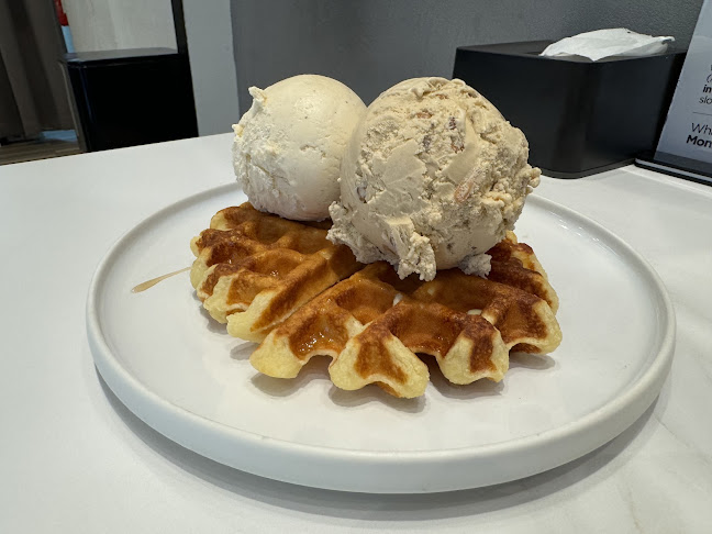 Ketojiak Ice Creams, Waffles & Bakes (Sugar-Free, Ultra Low Carb, Diabetic & Keto Friendly) - Hospitality and gastronomy