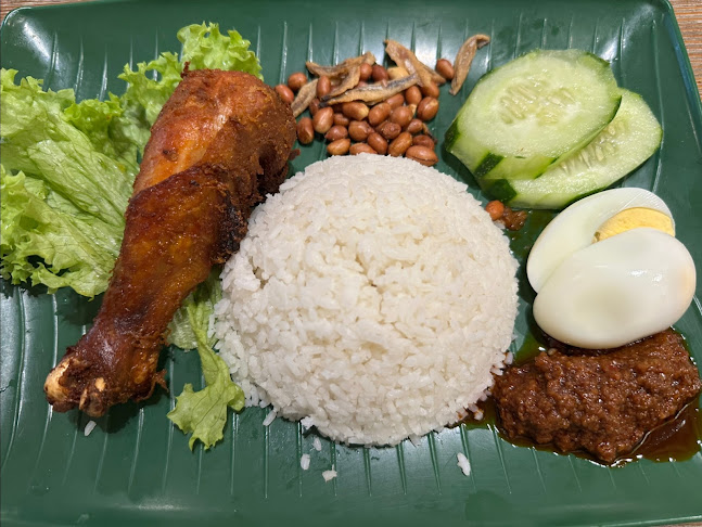 102 Yuan Ching Rd, Singapore 618663