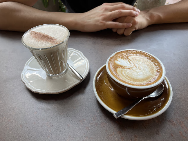 Comentarii opinii despre Common Man Coffee Roasters - Joo Chiat Road