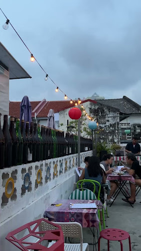 Olibier Rooftop Bar