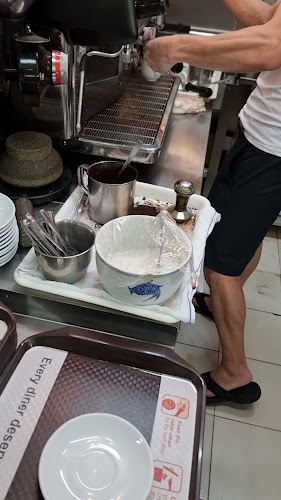 Opinii despre Kopi MORE în Singapore - Hospitality and gastronomy