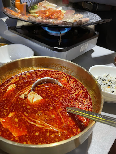 4 Tampines Central 5, B1-02 Tampines Mall, Singapore 529510