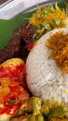 Opinii despre Coba Coba (Nasi Ambeng) în Singapore - Hospitality and gastronomy