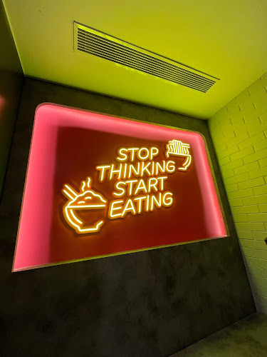 Opinii despre OMMAS în Singapore - Hospitality and gastronomy