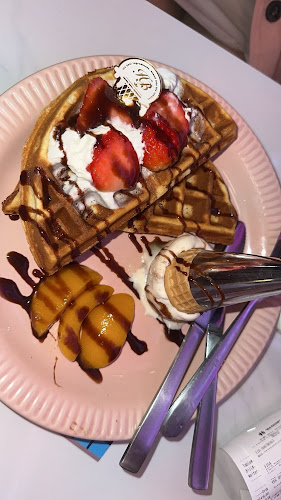 Opinii despre Home Best Dessert în Singapore - Hospitality and gastronomy