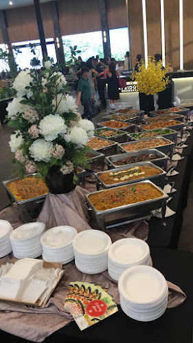 FattyDaddyFattyMummy Pte Ltd - Healthy Tingkat Delivery In Singapore - Singapore