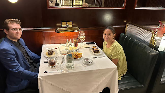 Ruth's Chris Steak House - Hospitality and gastronomy